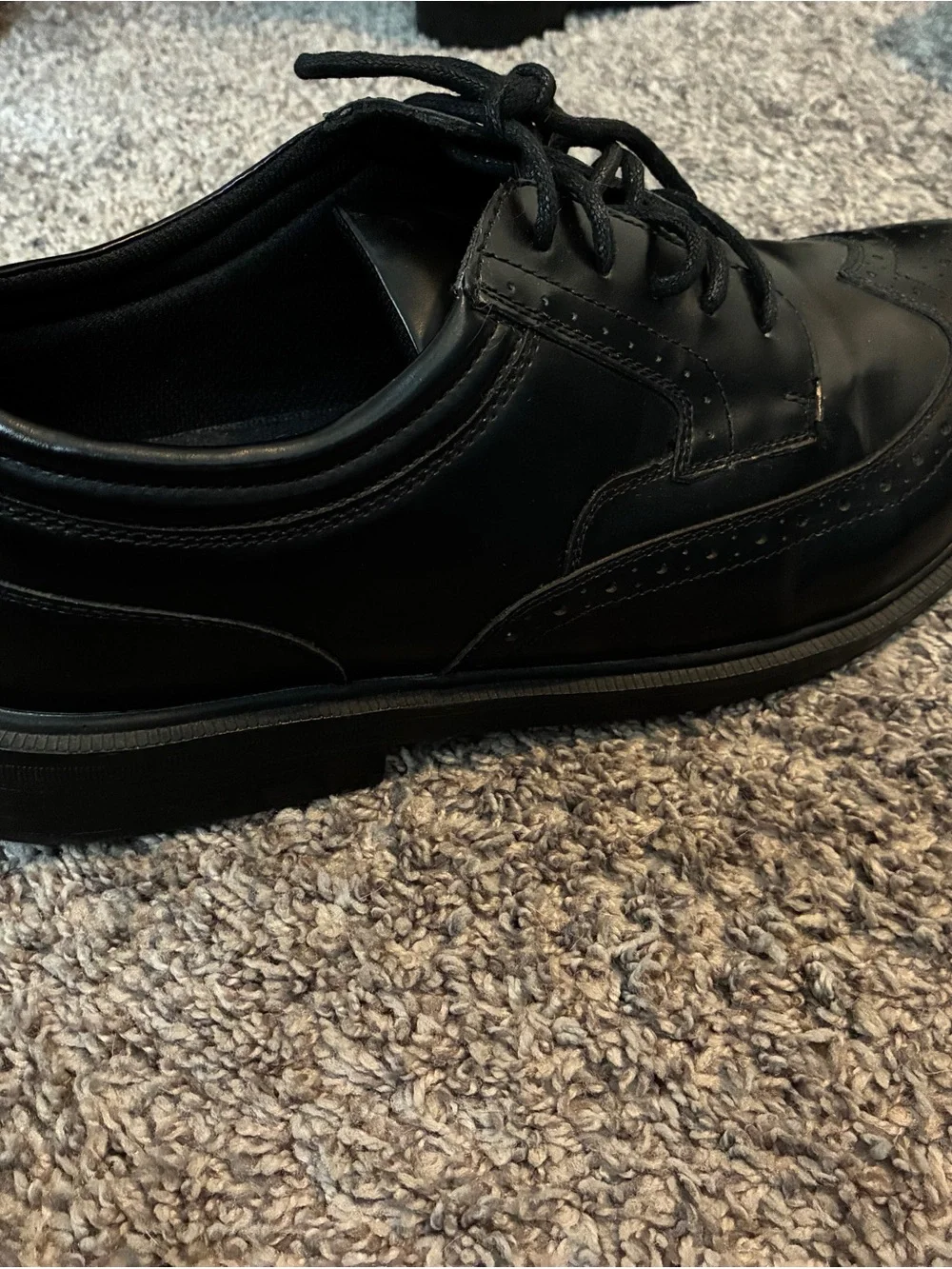 Deer Stags Black Leather Wingtip Oxford Dress Shoes